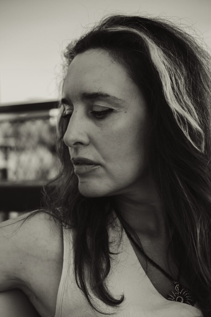 Schwarzweiß Portrait Frau